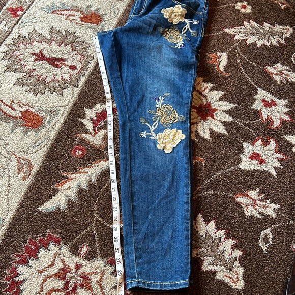 INC DENIM EMBROIDERED FLORAL WOMANS JEANS - Picture 7 of 7